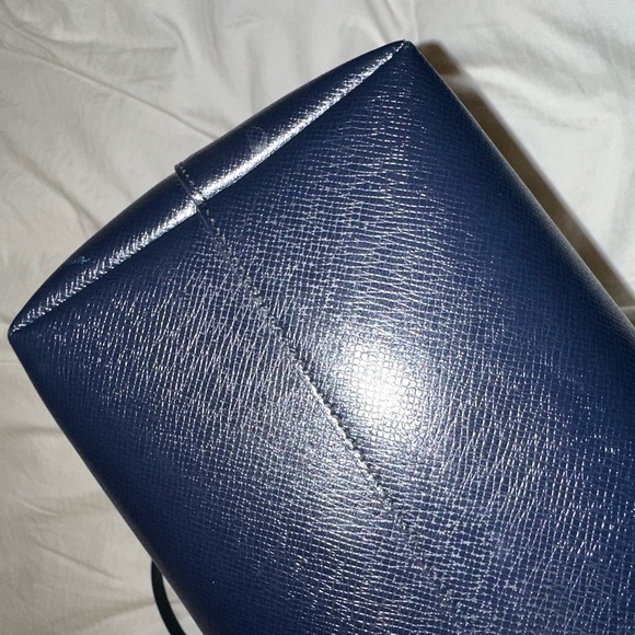 Saint Laurent Boucle Embossed Leather Shopping Tote - Picture 10 of 14